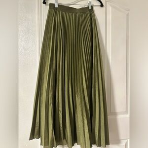 Green Pleated Skirt